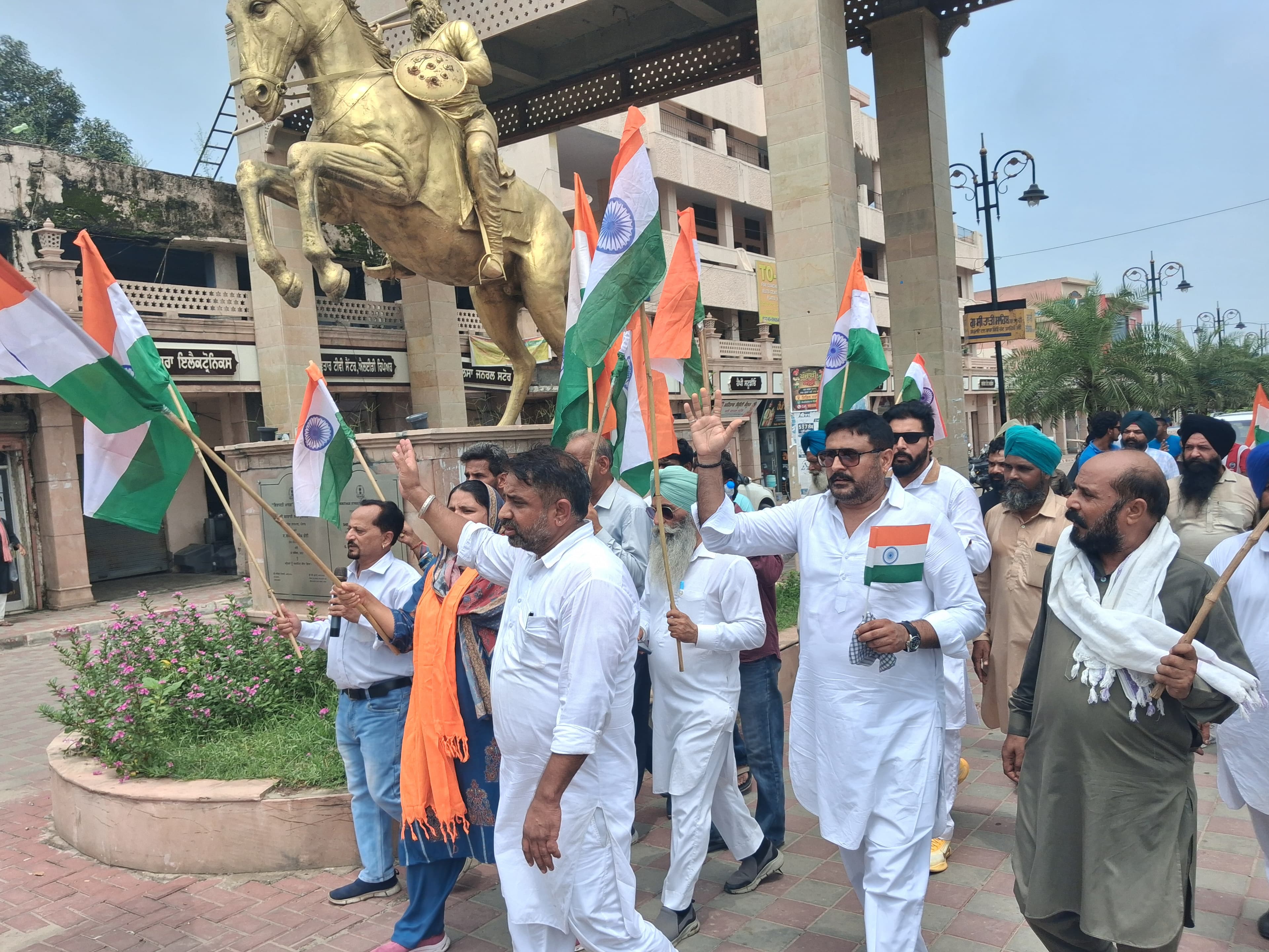 Independence Day gallery image 15
